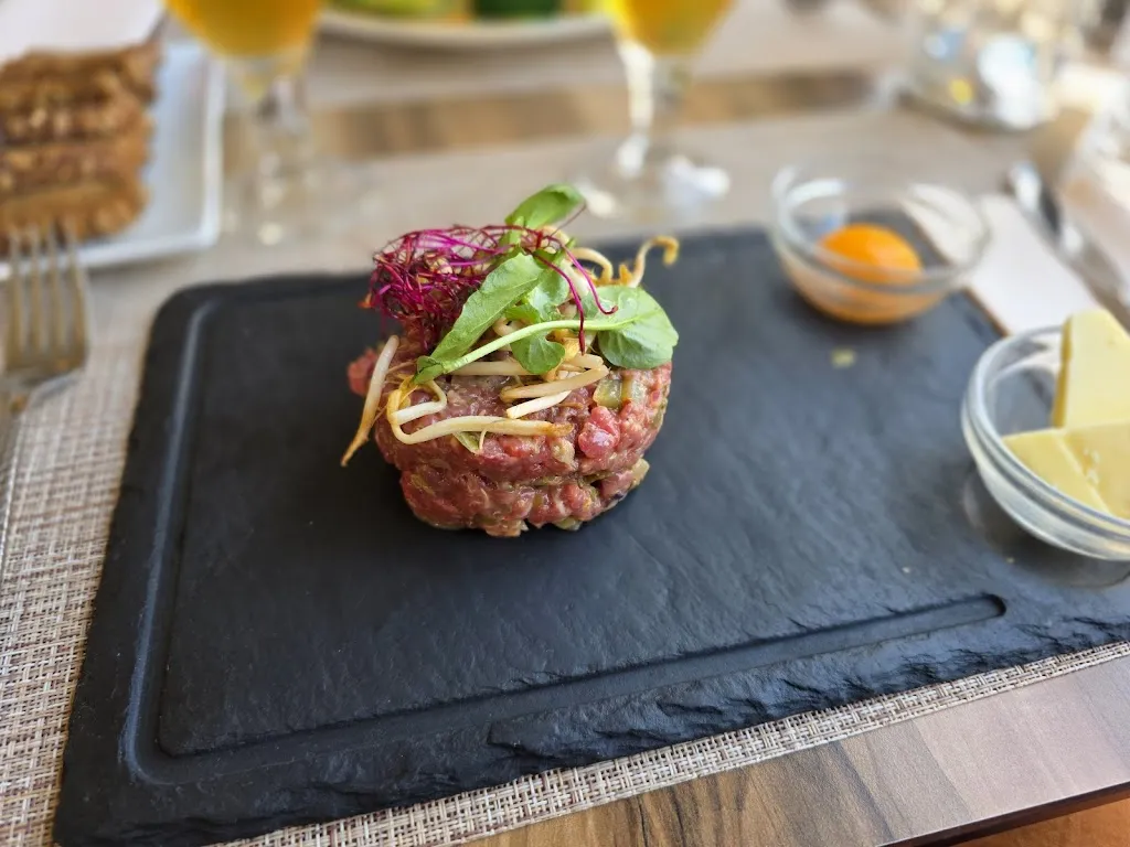 Nickolay Serkiov_VIVO!_Santa Ponsa_review