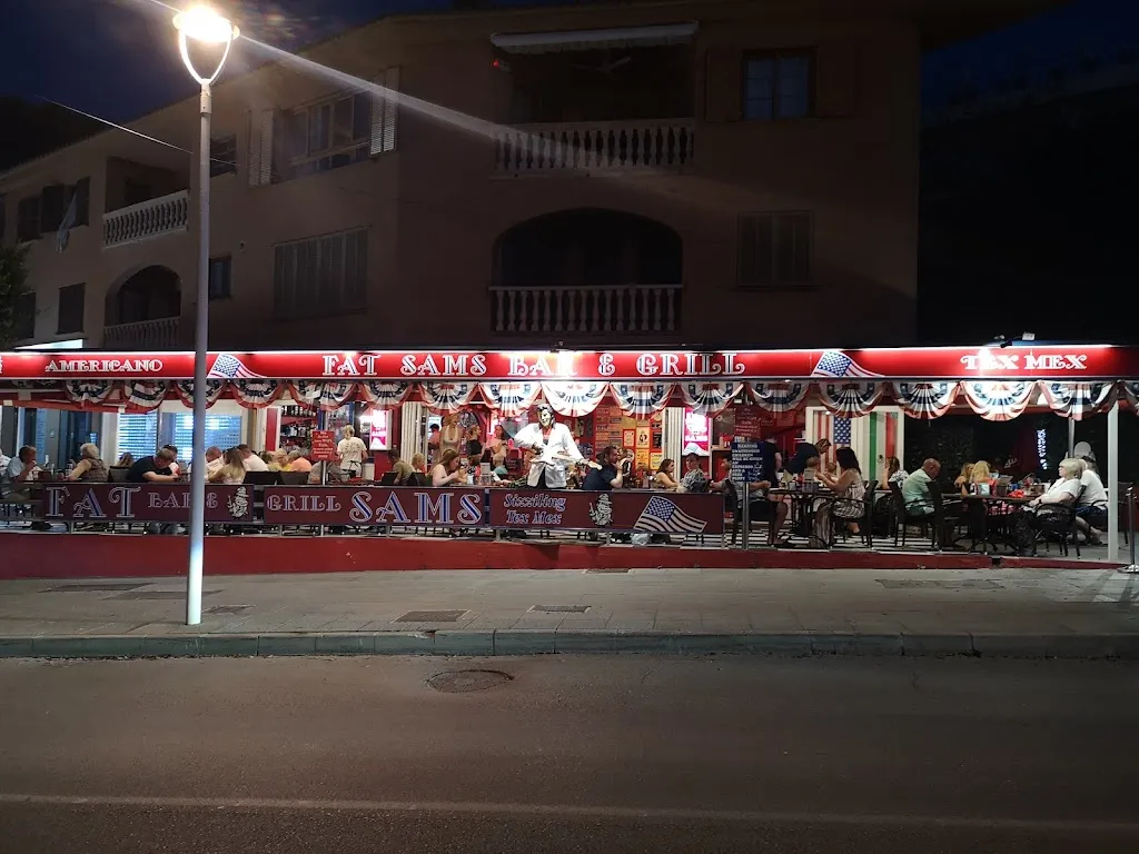 Kai W_Fat Sams Bar & Grill_Santa Ponsa_review
