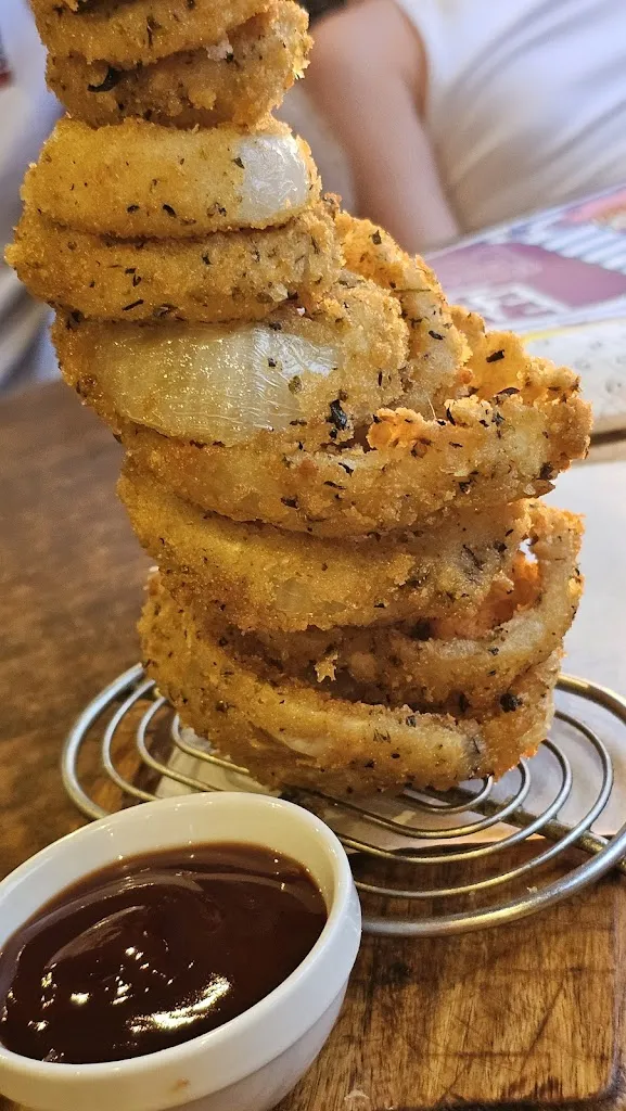 Abbie T_Fat Sams Bar & Grill_Santa Ponsa_review