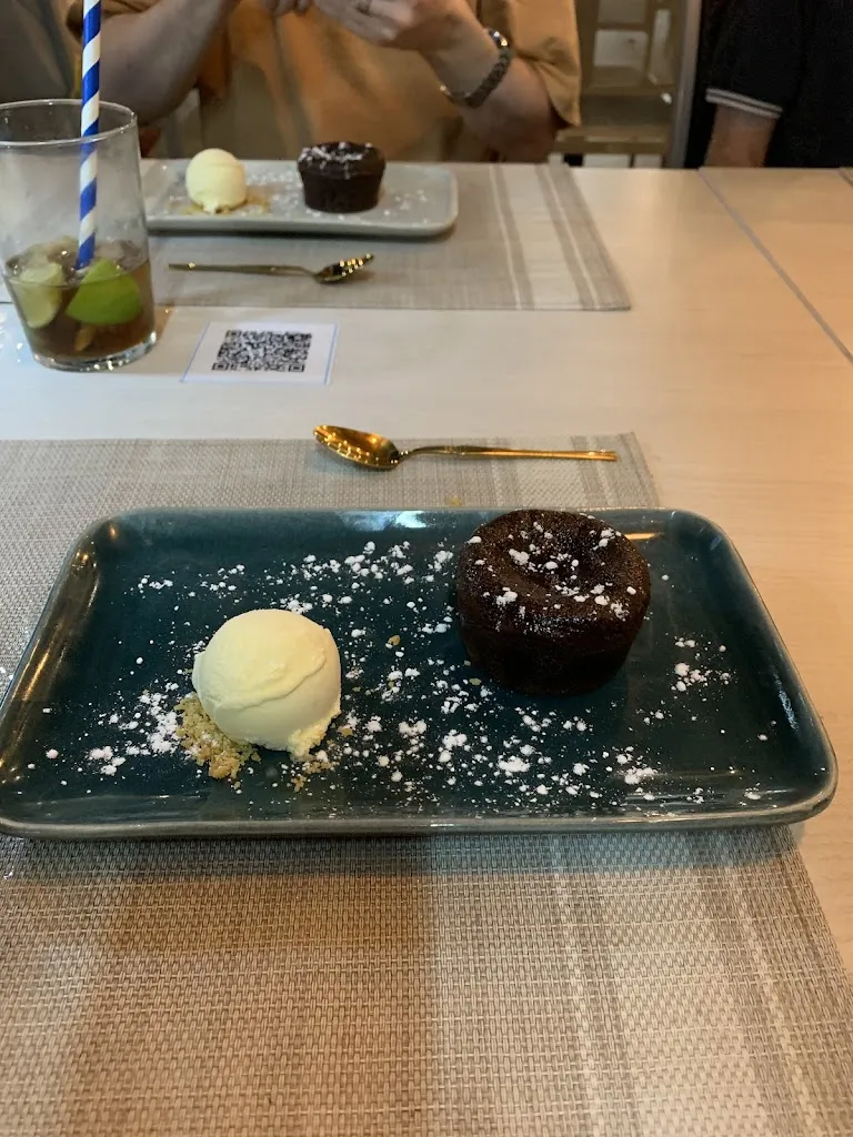 David_LAS CAÑAS Tapas Cocktails_Santa Ponsa_review