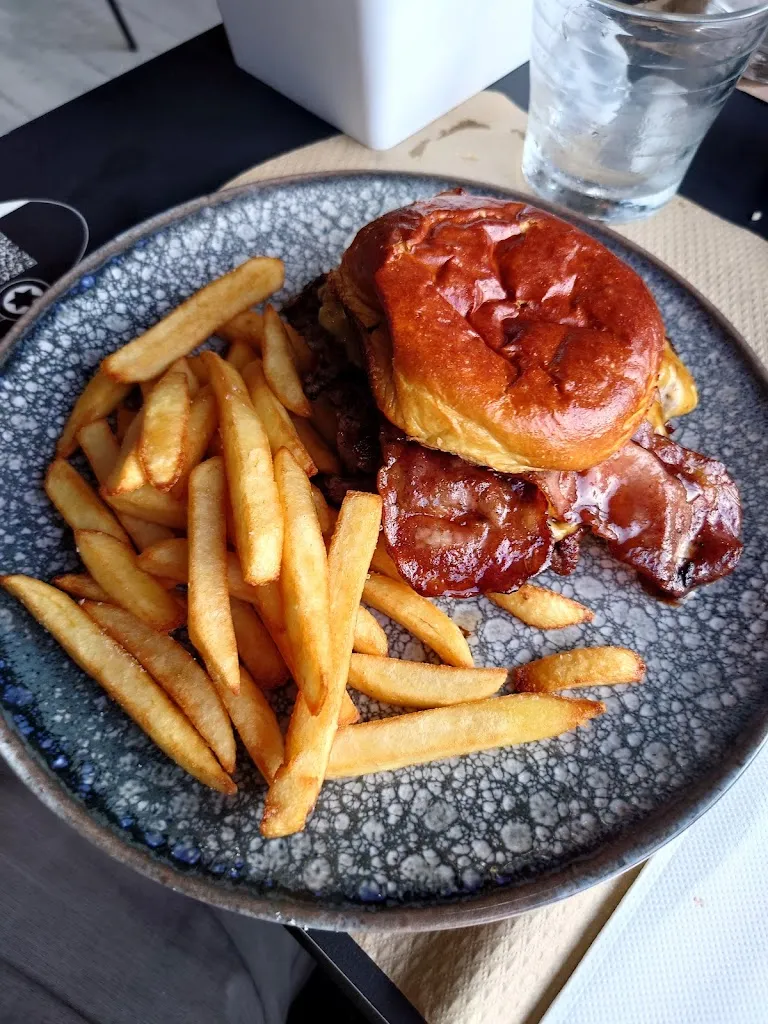 Jørgen Ohlsen_Cafè des Teix_Santa Ponsa_review