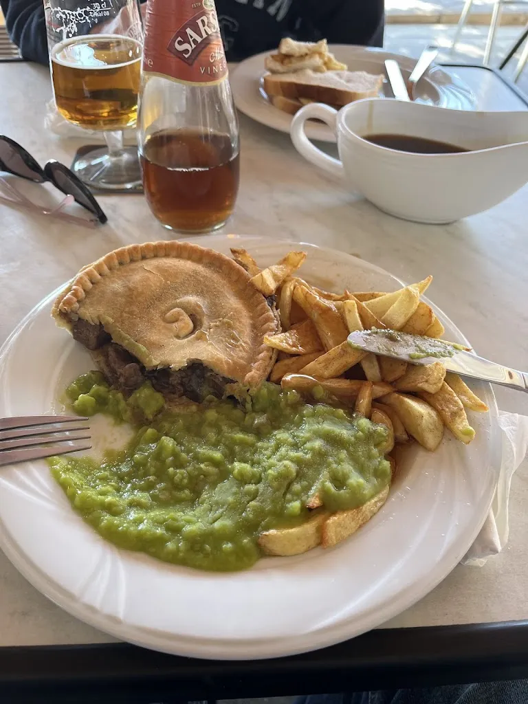 Pie N Pint_Santa Ponsa_slider_image_3