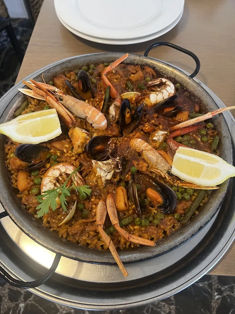 Judy T._Jackie's Restaurant_Santa Ponsa_review