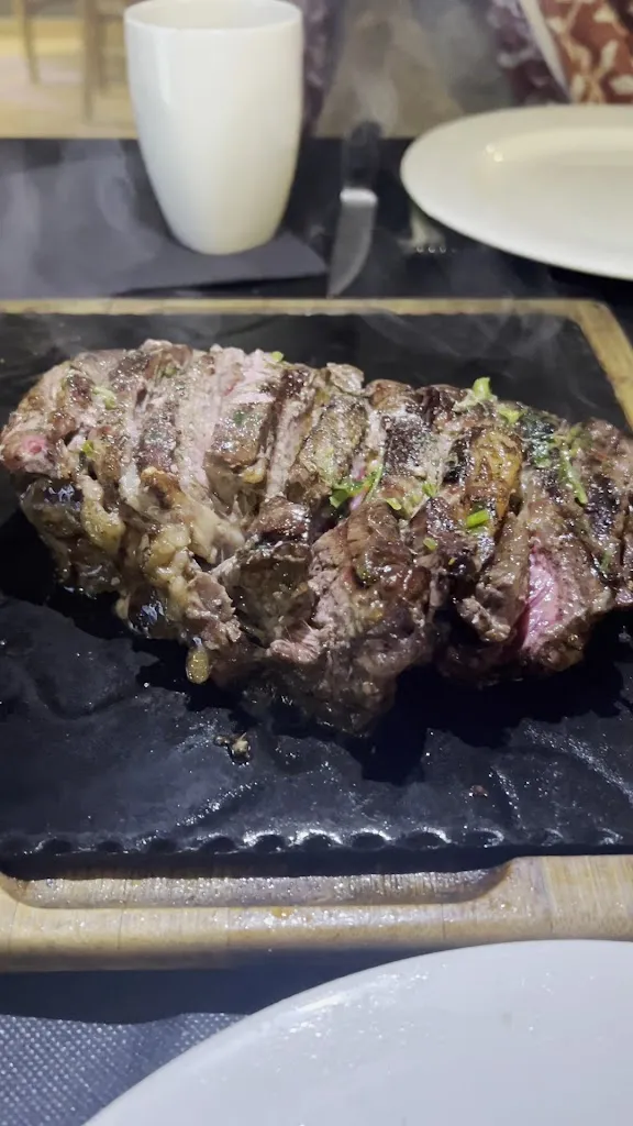 Lucas_LA PORTEÑA , Parrilla Argentina_Santa Ponsa_review