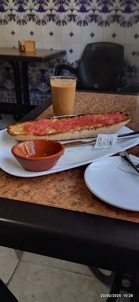 Miguel Angel Cabrera_Cafe Bar Ejarramanta_Arjonilla_recensione