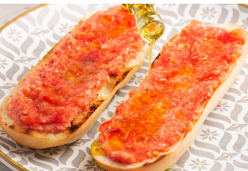 Dorka Batista_Cafeteria La Chulilla_Arquillos_review