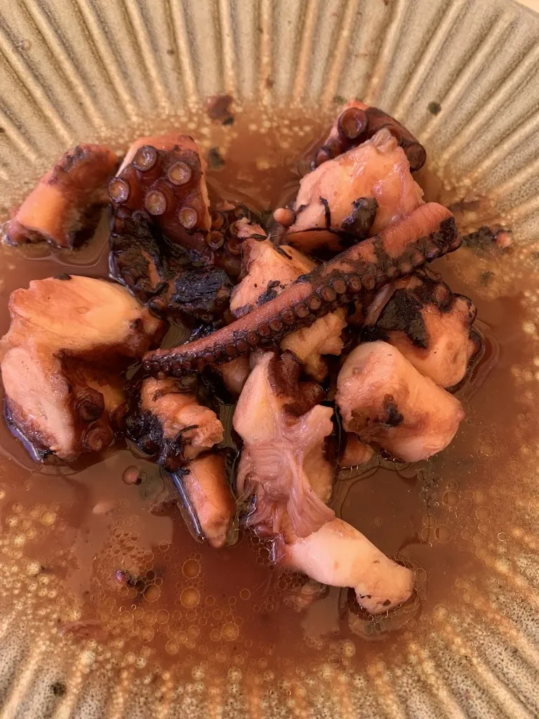 Рома Мельнийчук_Café Plaza_Catral_recensione