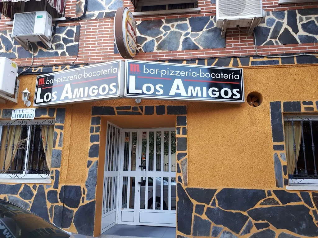 Bar Terraza Los Amigos restaurant in Alcaudete