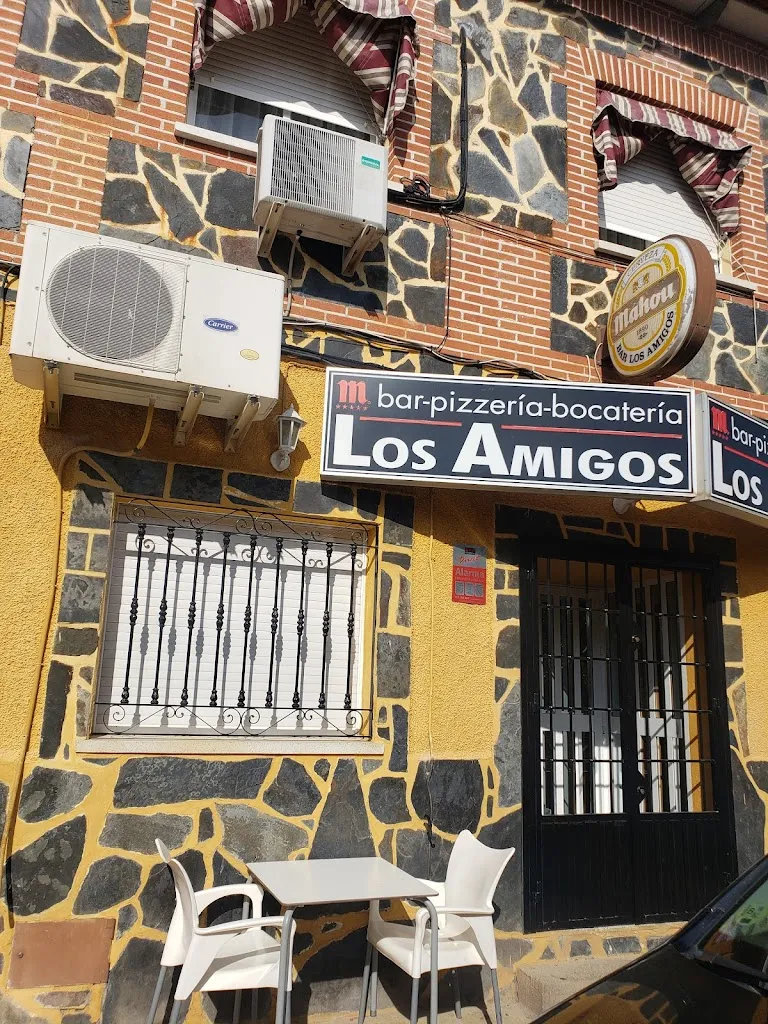 Bar Terraza Los Amigos_Alcaudete_slider_image_3