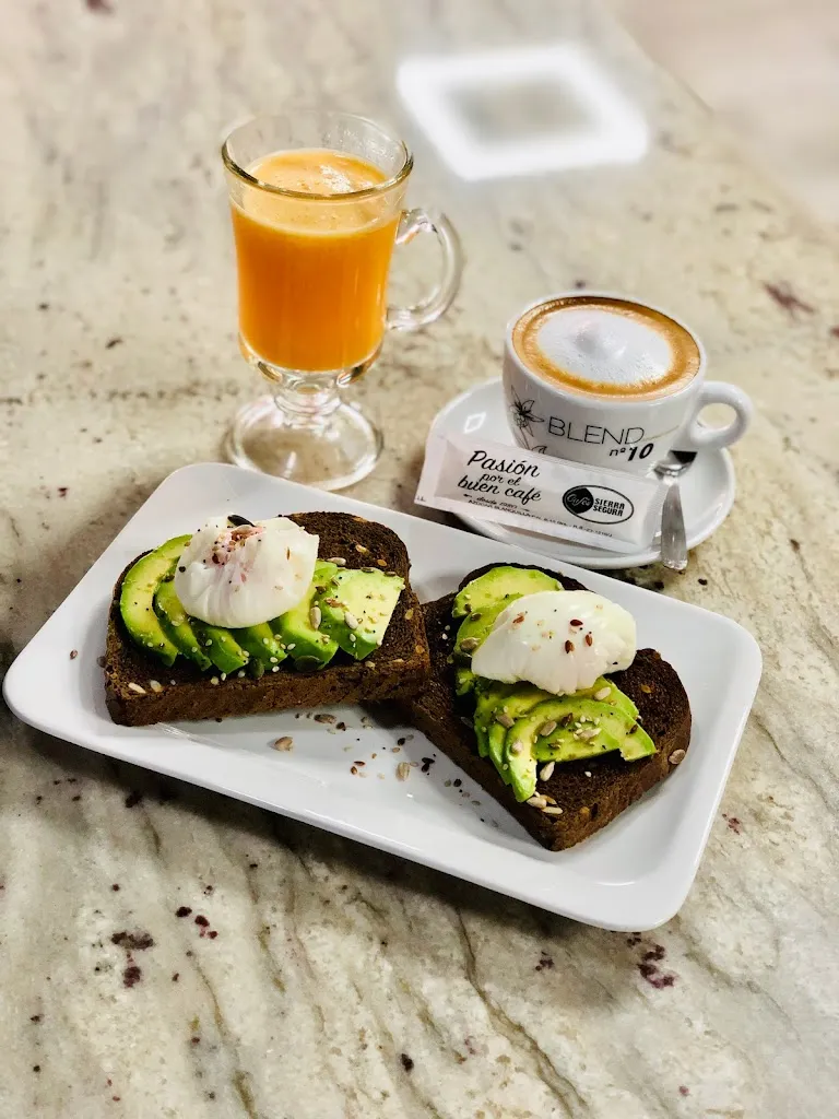 Restaurante Esencia ._Arroyo del Ojanco_slider_image_2