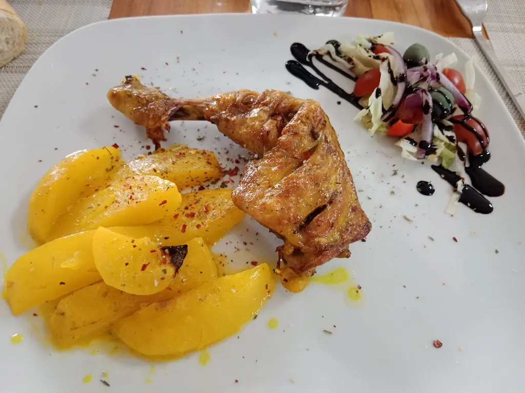 Restaurante Esencia ._Arroyo del Ojanco_slider_image_3