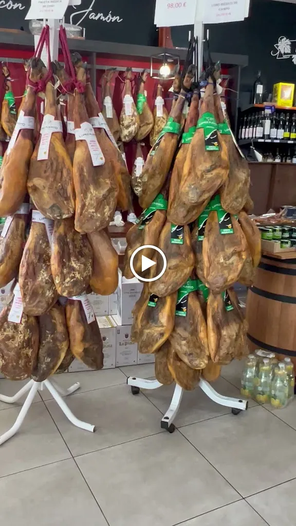 Jamones La Masía _Arroyo del Ojanco_slider_image_2