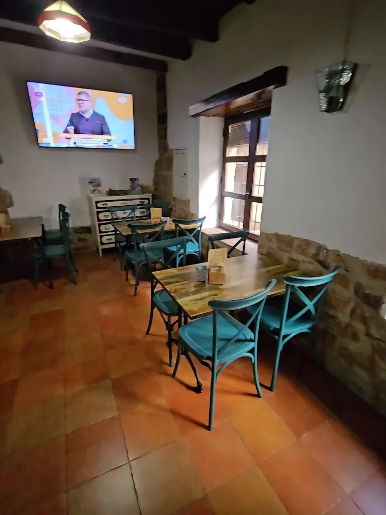 Alcazarejo Taberna_Baños de la Encina_slider_image_2