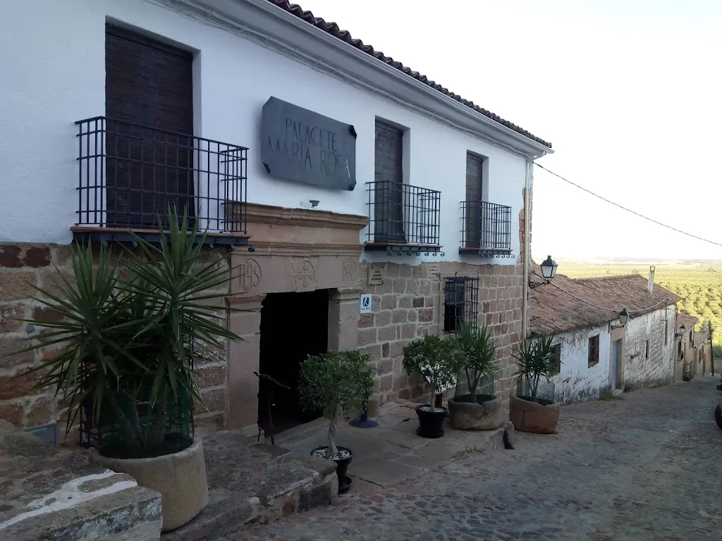 chattypat Furmedge_Palacete Maria Rosa_Baños de la Encina_review