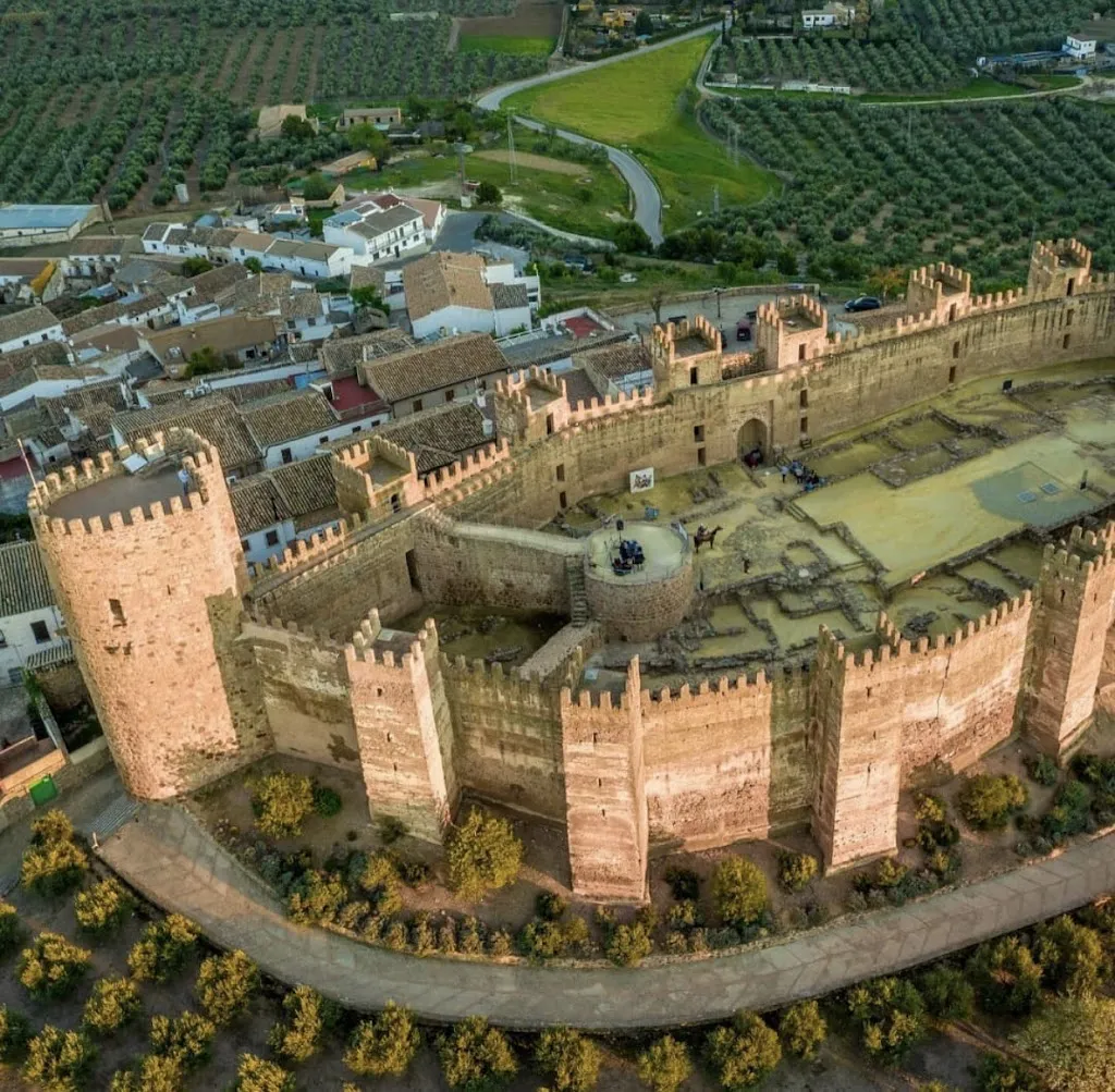 Castillo de Baños de la Encina_Baños de la Encina_slider_image_3