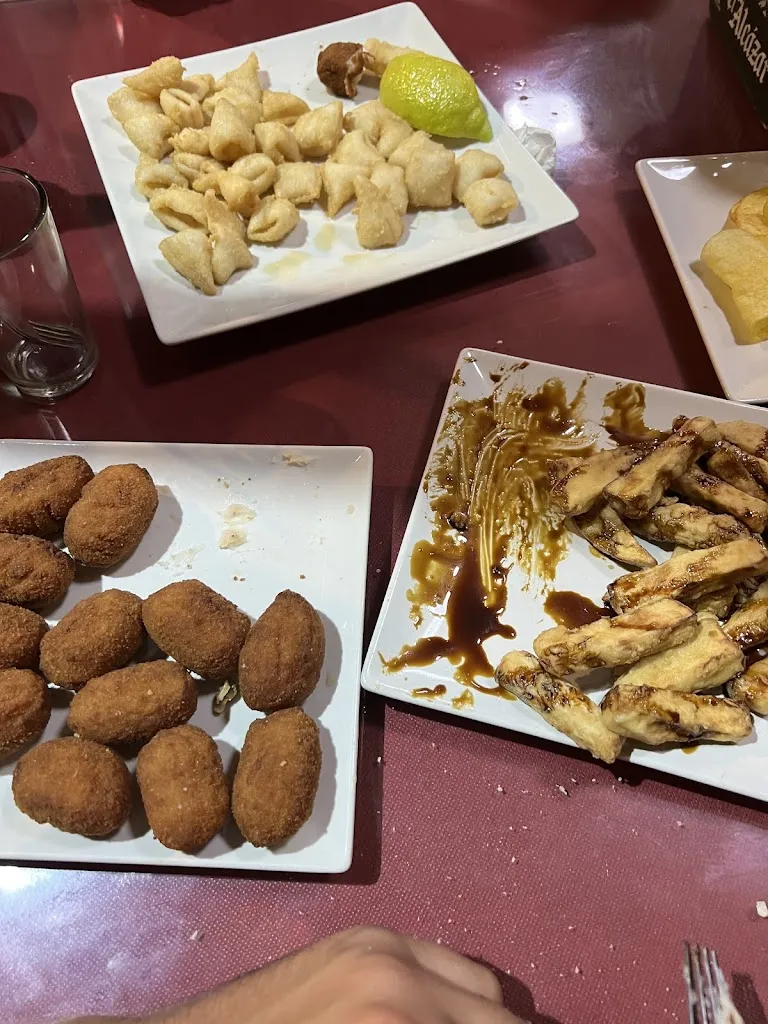 Hasan Badran_Cafe Bar Madrid_Alcalá la Real_review