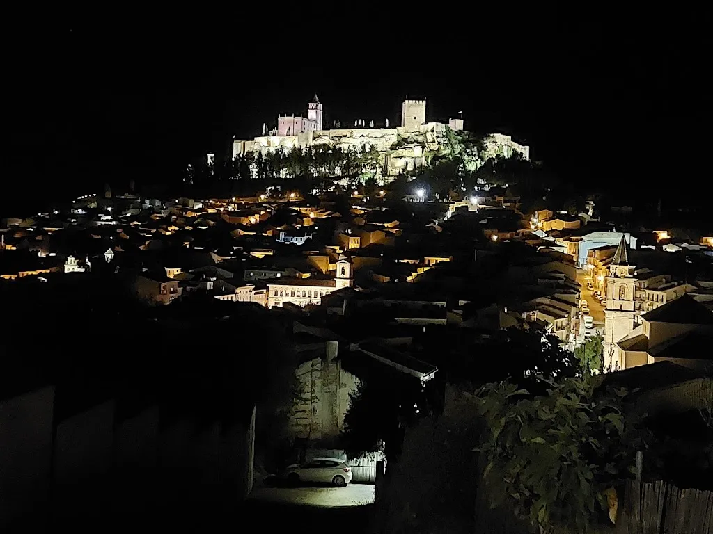 Leigh Stephenson_Mirador Tierra de Frontera Hotel Microcervecería_Alcalá la Real_review