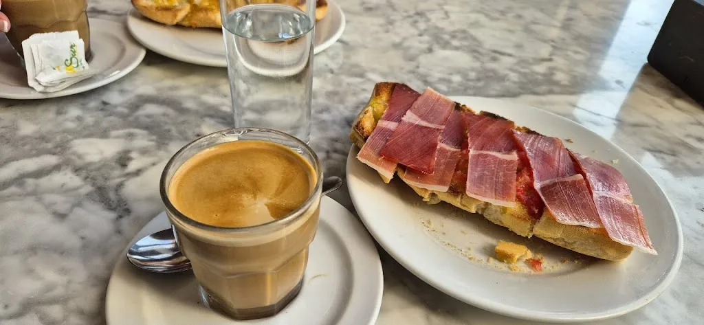 Café Bar Rio De Oro_Alcalá la Real_slider_image_3