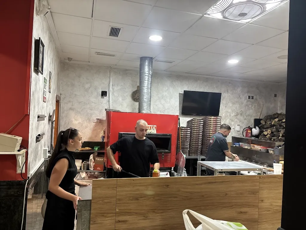 Jonnathan Estrada_Pizzería Paolo_Alcalá la Real_review