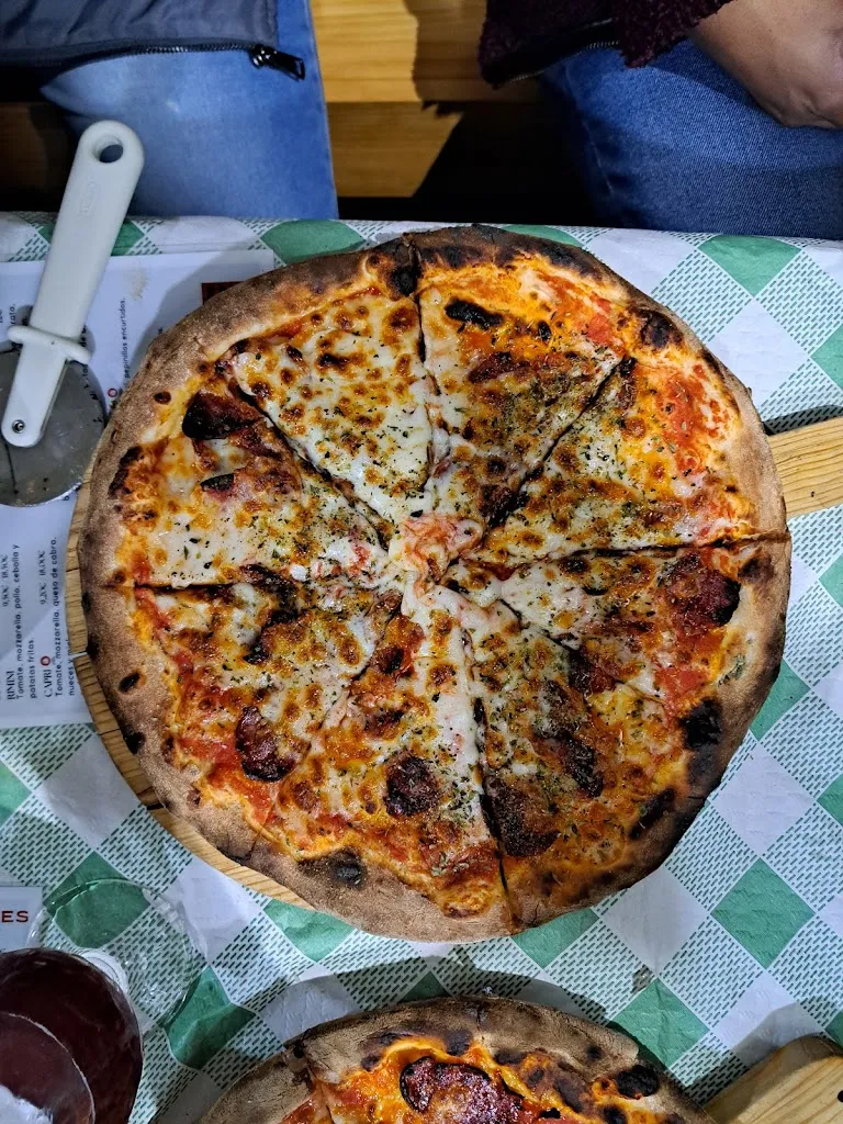 Pizzería Paolo_Alcalá la Real_slider_image_3