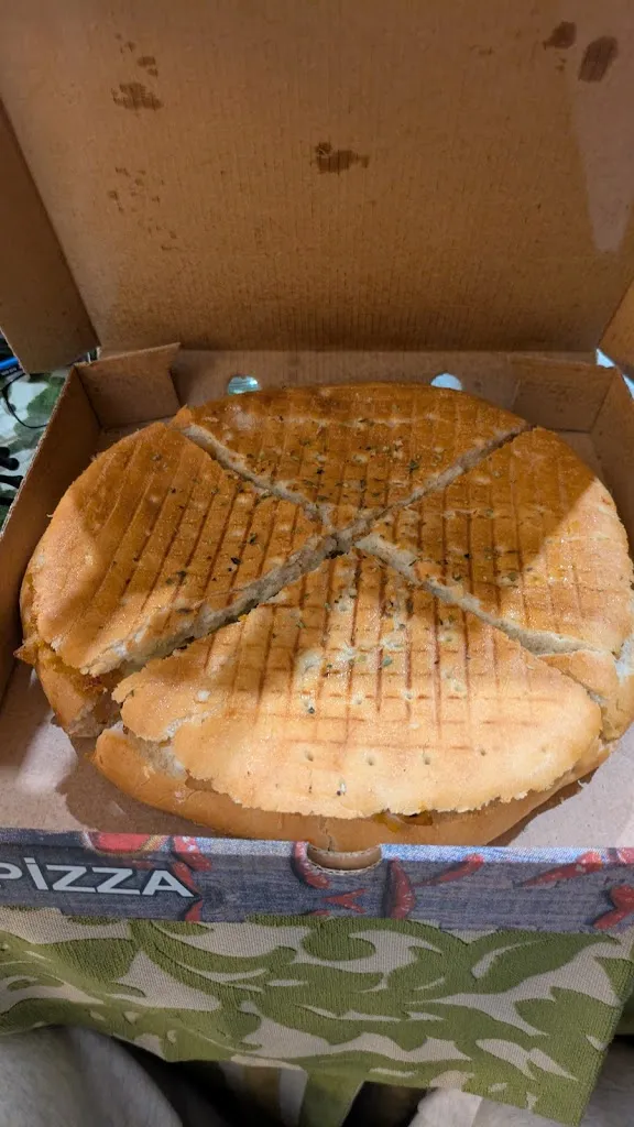 Domingo P._Pizzería Sabores_Alcalá la Real_review