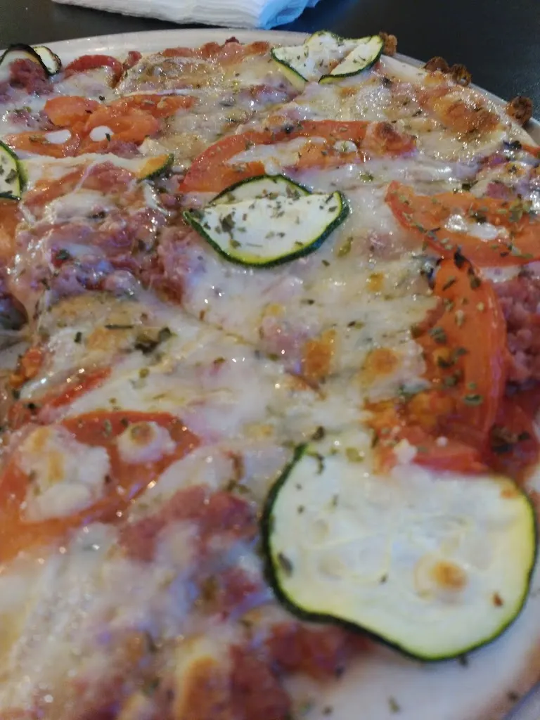 Eug C._Kiriki pizzeria y pollos asados_Alcalá la Real_review