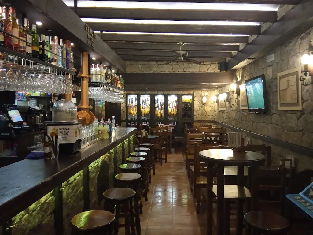 Café Bar El Valle restaurant in Alcalá la Real