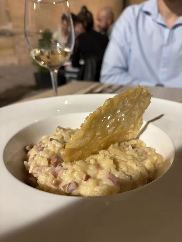 David Gutiérrez_El Estudiante_Baeza_review