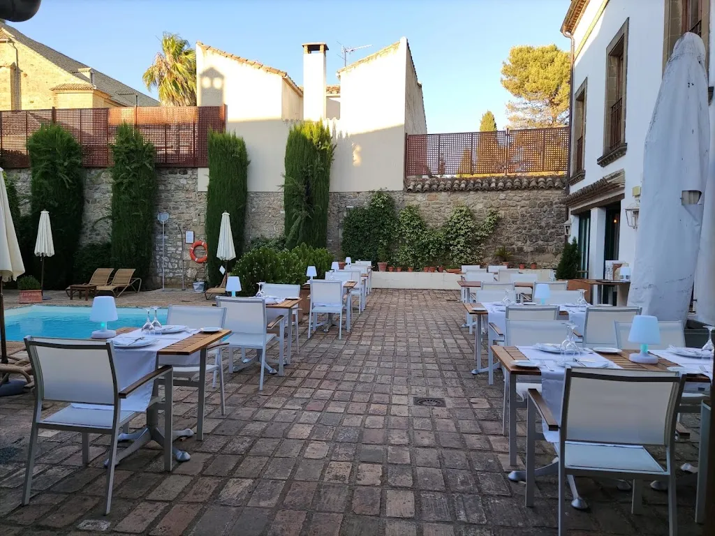 Acebuche Restaurante restaurant in Baeza