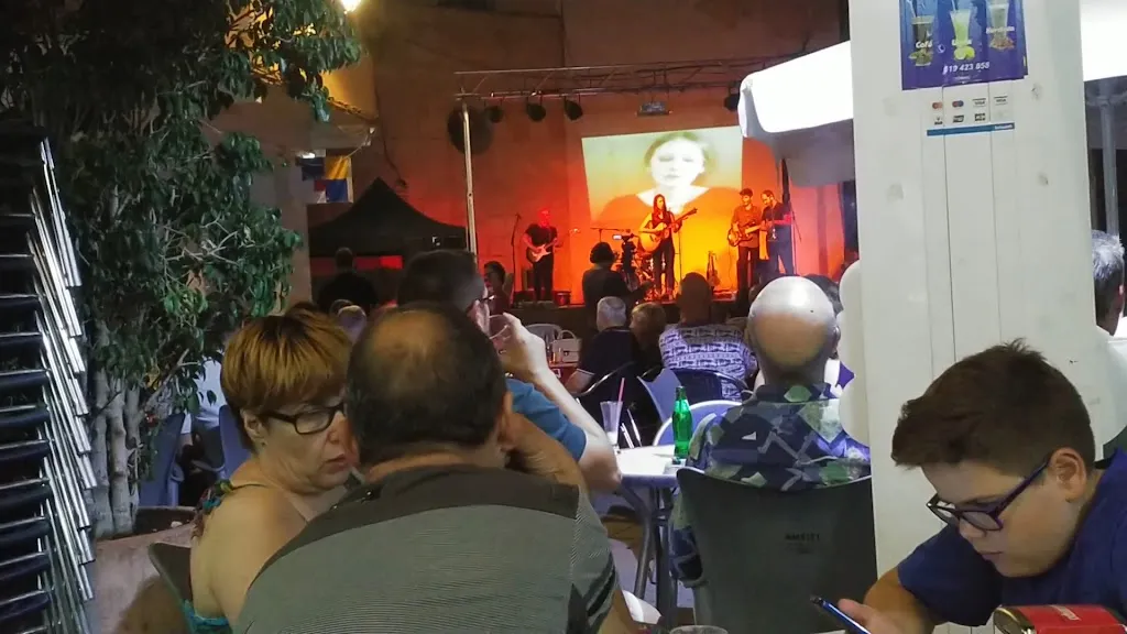 Belmontes Bar and Café_Catral_slider_image_2