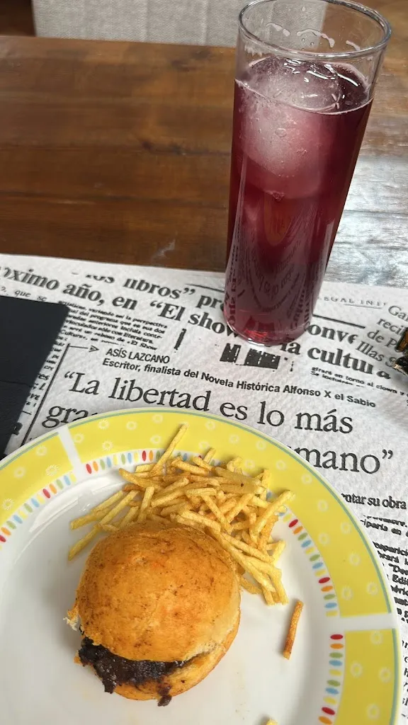 Sarah Nevado Esteban_Casa Luis_Baeza_review