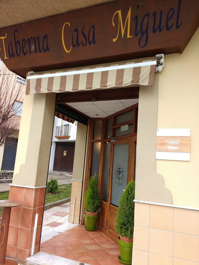 Miguel Moral Beltrán restaurant in Bailén