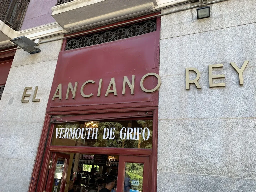 Luis Lluberas_El Anciano Rey de los Vinos_Bailén_review