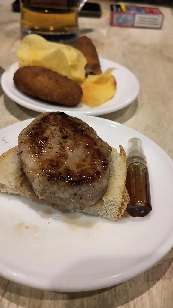 Bar Cafetería Ñ_Bailén_slider_image_2