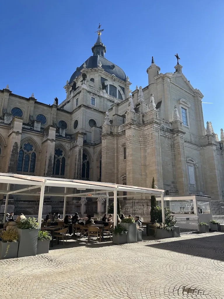 Yola del Castillo_Café de la Galería_Bailén_review