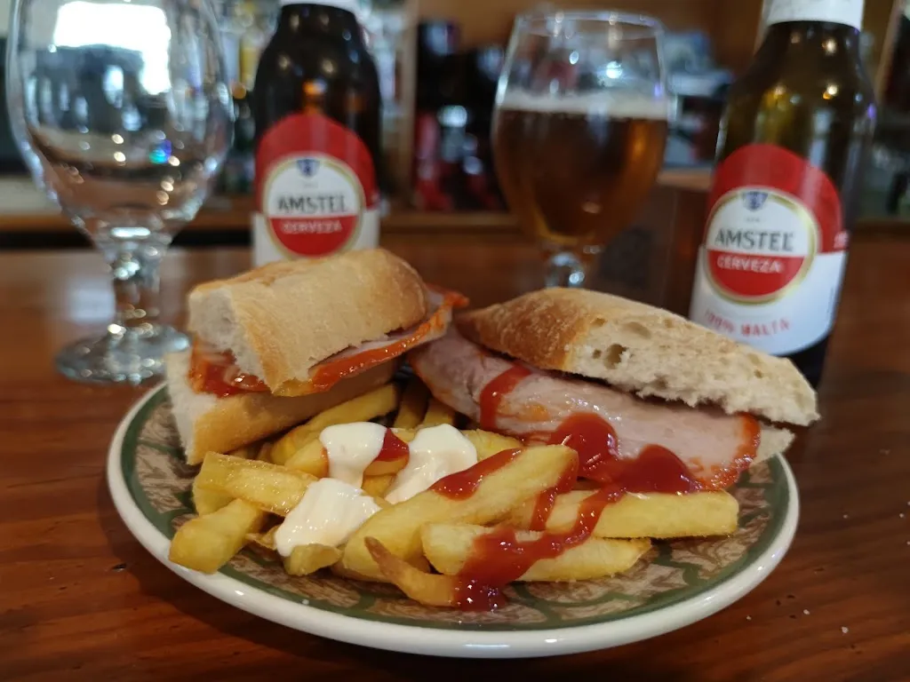 Restaurante Casablanca_Bélmez de la Moraleda_slider_image_3