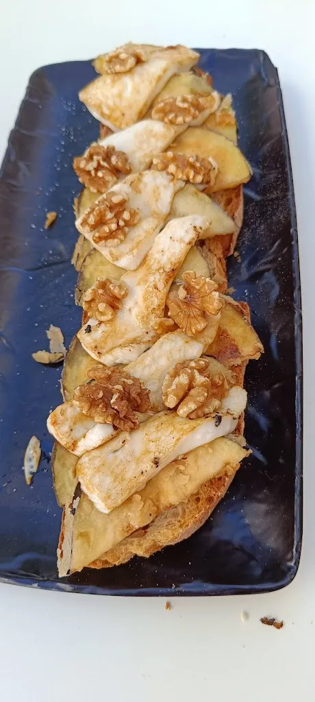 Isabel Cano Garcia_Café - Bar Antonio II_Bélmez de la Moraleda_review