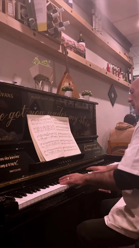 Paula De Las Rosas_Restaurante Vita Bella_Beas de Segura_review