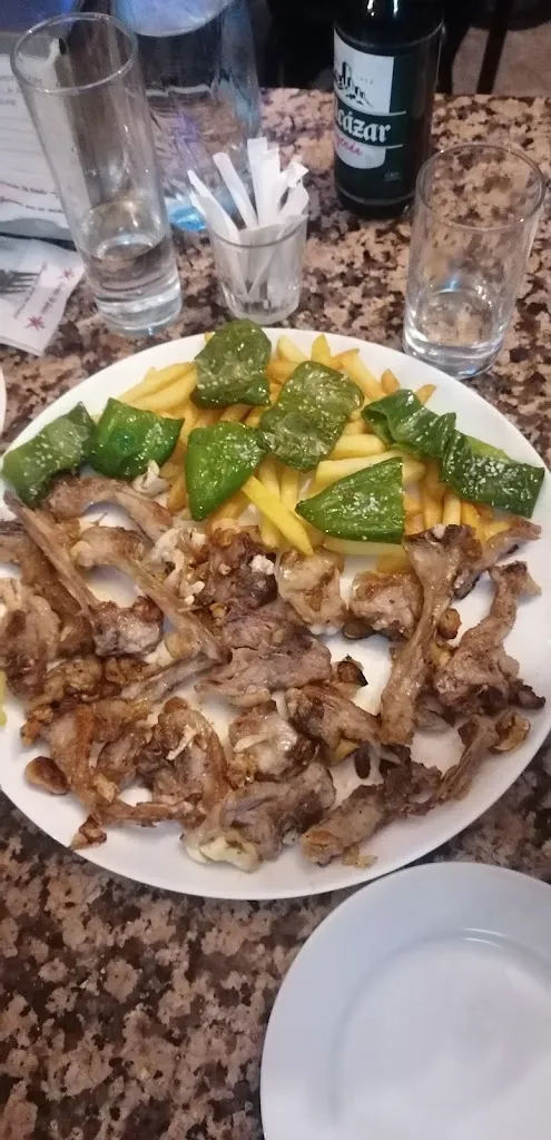 Cristobal Díaz-Peñalver Carrión_Café Bar Carrillo_Beas de Segura_review