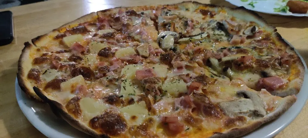 Pizzeria El Zorro_Beas de Segura_slider_image_2