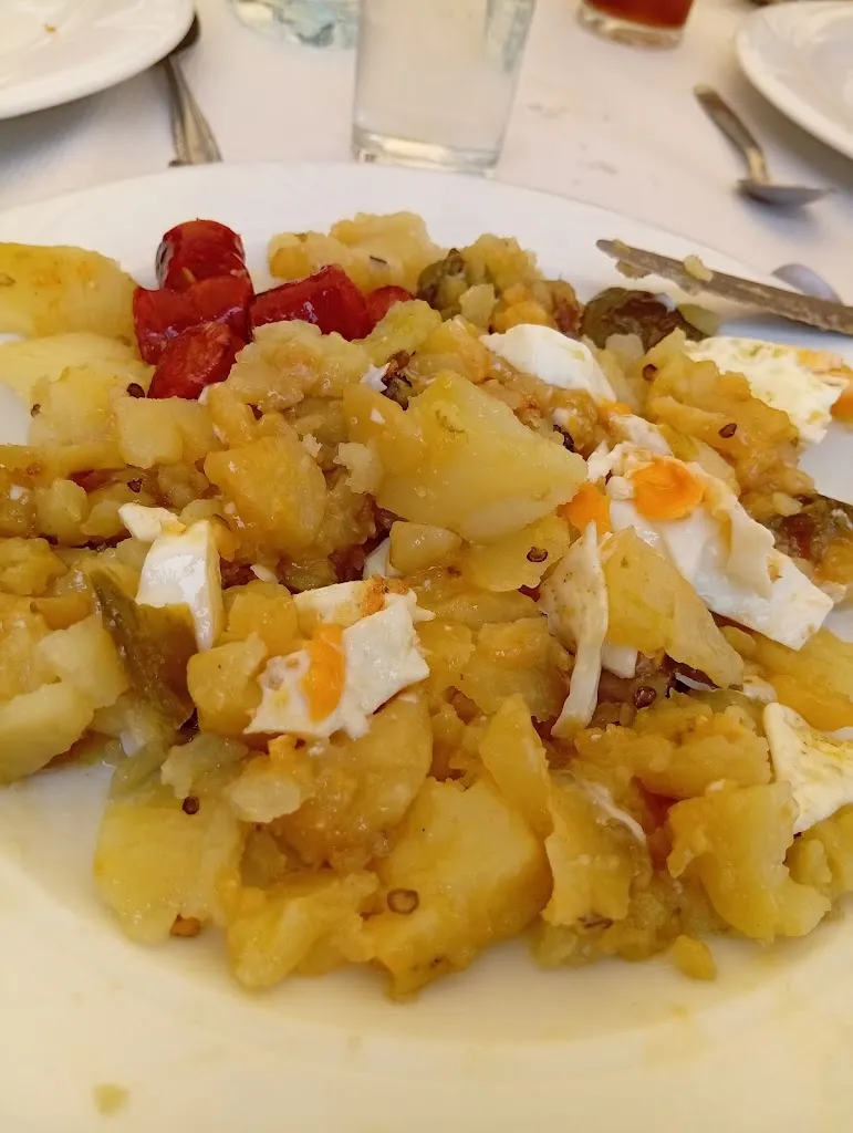 Jose Espinar_Hotel - Restaurante Los Castillos_Cambil_review