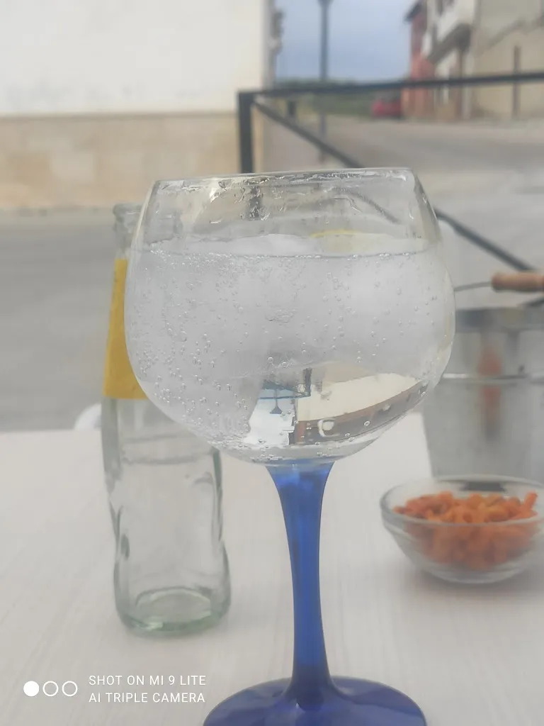 JUAN MANUEL RUIZ ABELLÓN_Garzy Pub_Begíjar_review