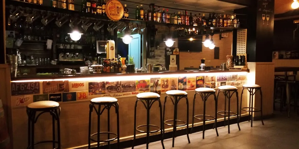 Garzy Pub restaurant in Begíjar