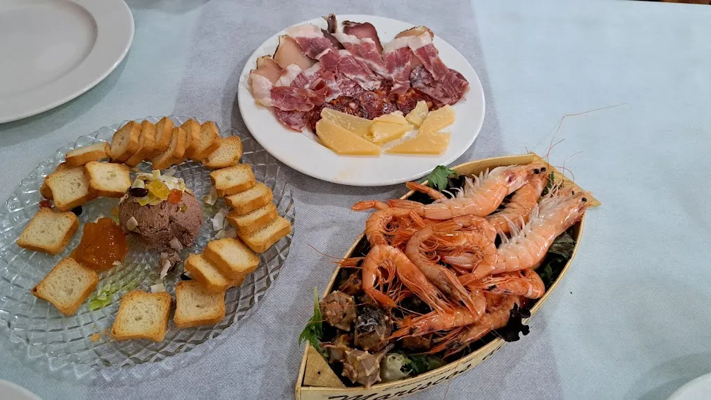 Restaurante Complejo Vergilia_Cabra del Santo Cristo_slider_image_3