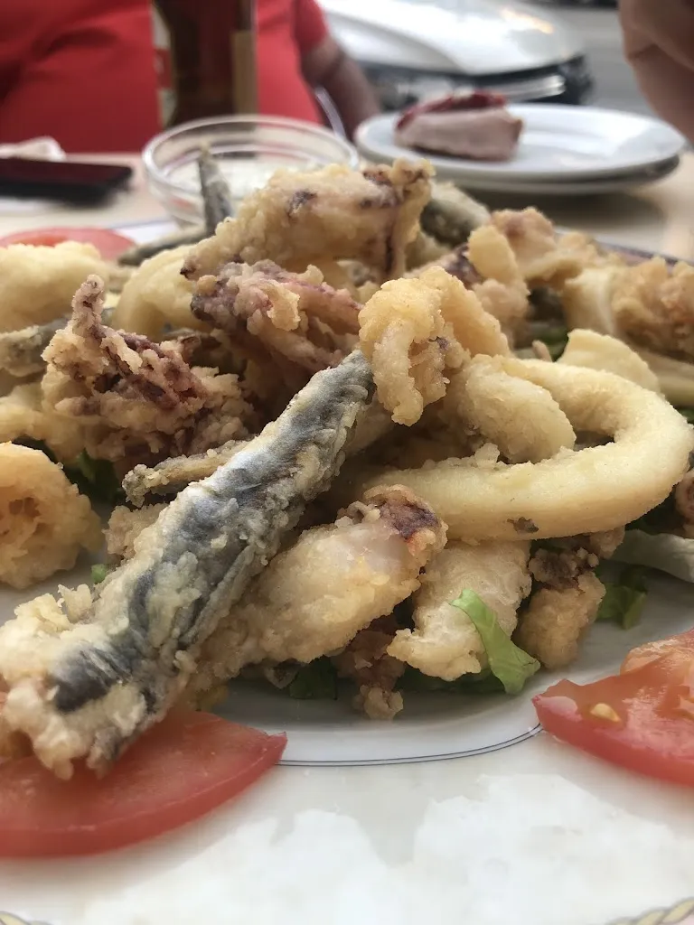 CAFE BAR JARDIN 2 restaurant in Cabra del Santo Cristo