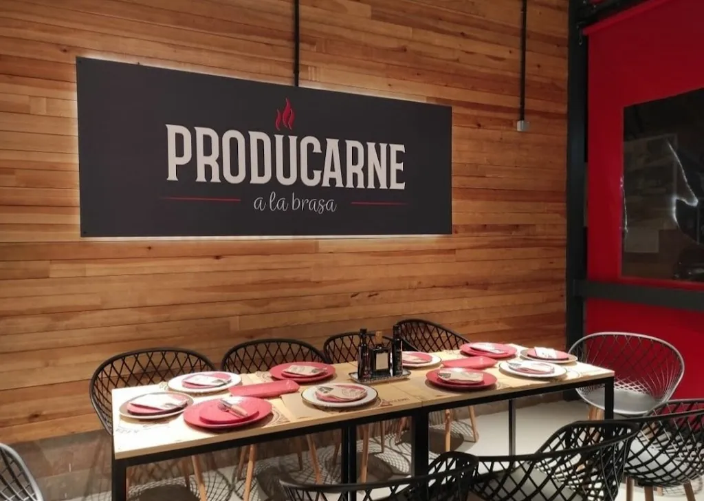 PRODUCARNE A LA BRASA Restaurante - Asador restaurant in Andújar