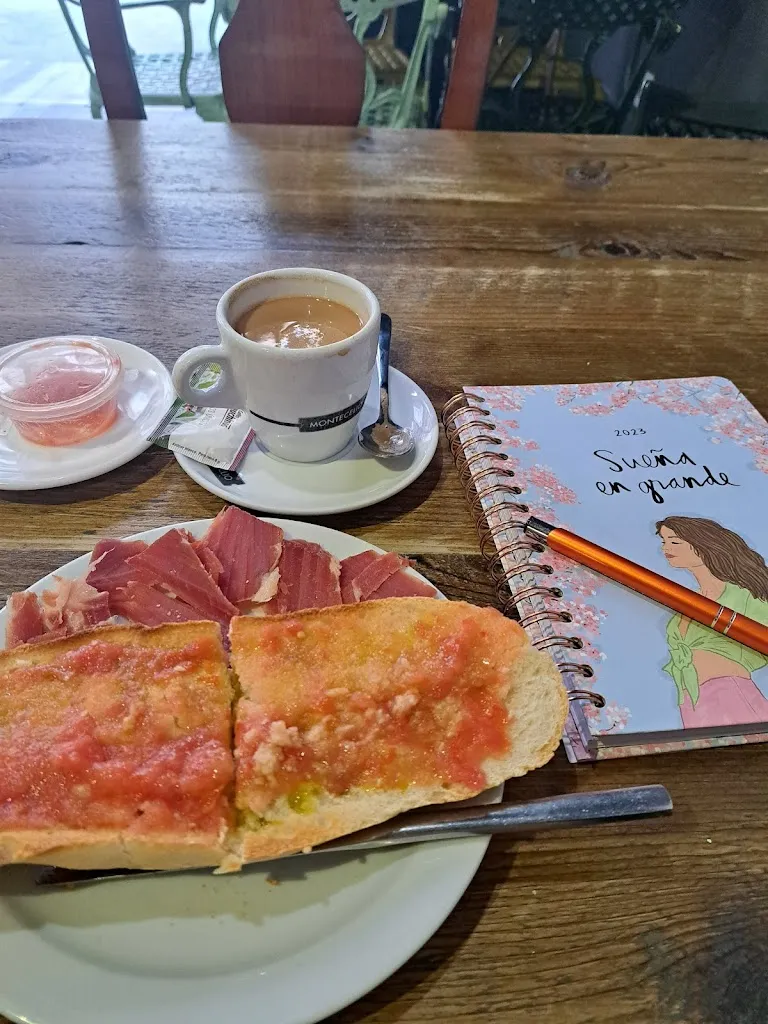 Menu_Resto Bar Centro_Andújar_image_1