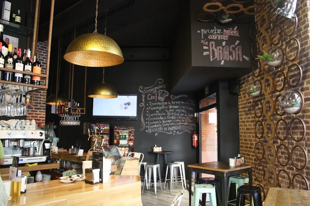 Resto Bar Centro restaurant in Andújar