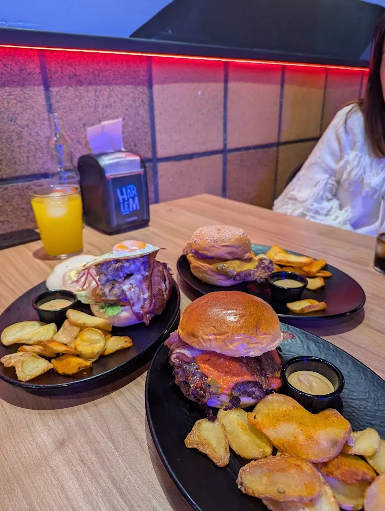 Manolo Rosa Gutierrez_Harlem Smash Burger Andújar_Andújar_review