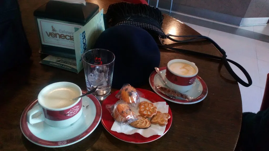 Salones Venecia_Andújar_slider_image_3